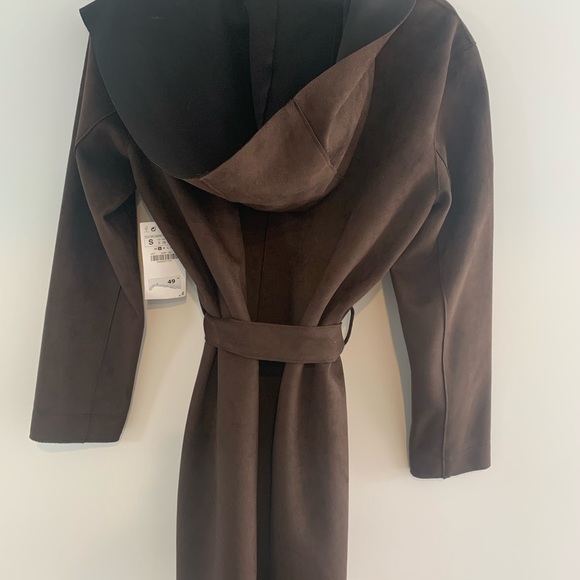 Zara brown jacket with hood. - Picture 2 of 5